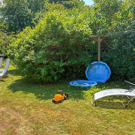 Semesterbostad 3 Bedroom Awesome In Nykobing Sj