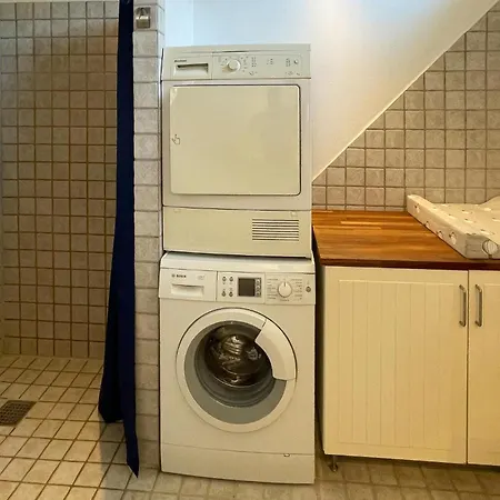 3 Bedroom Awesome In Nykobing Sj Semesterbostad *